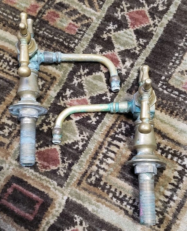 Antique brass faucet Pair spigot Style Cool Design Industrial Look - Image 2 of 4