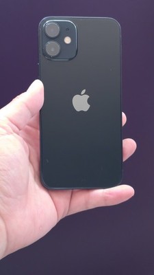Apple iPhone 12 mini - 128 GB - Black (Unlocked)
