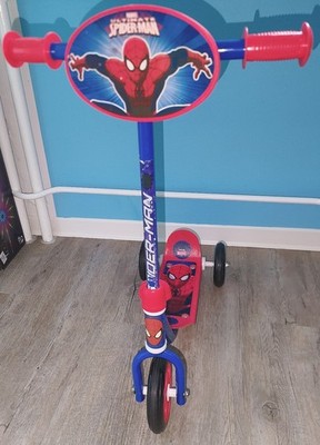 Marvel Ultimate Spiderman Kinder Roller Dreiradroller Spielzeug Superheld