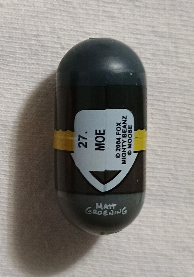 VINTAGE APOSENTADO SPIN MASTER 2004 OS SIMPSONS MAY BEANZ NÚMERO 27 MOE BEAN - Imagem 2 de 4