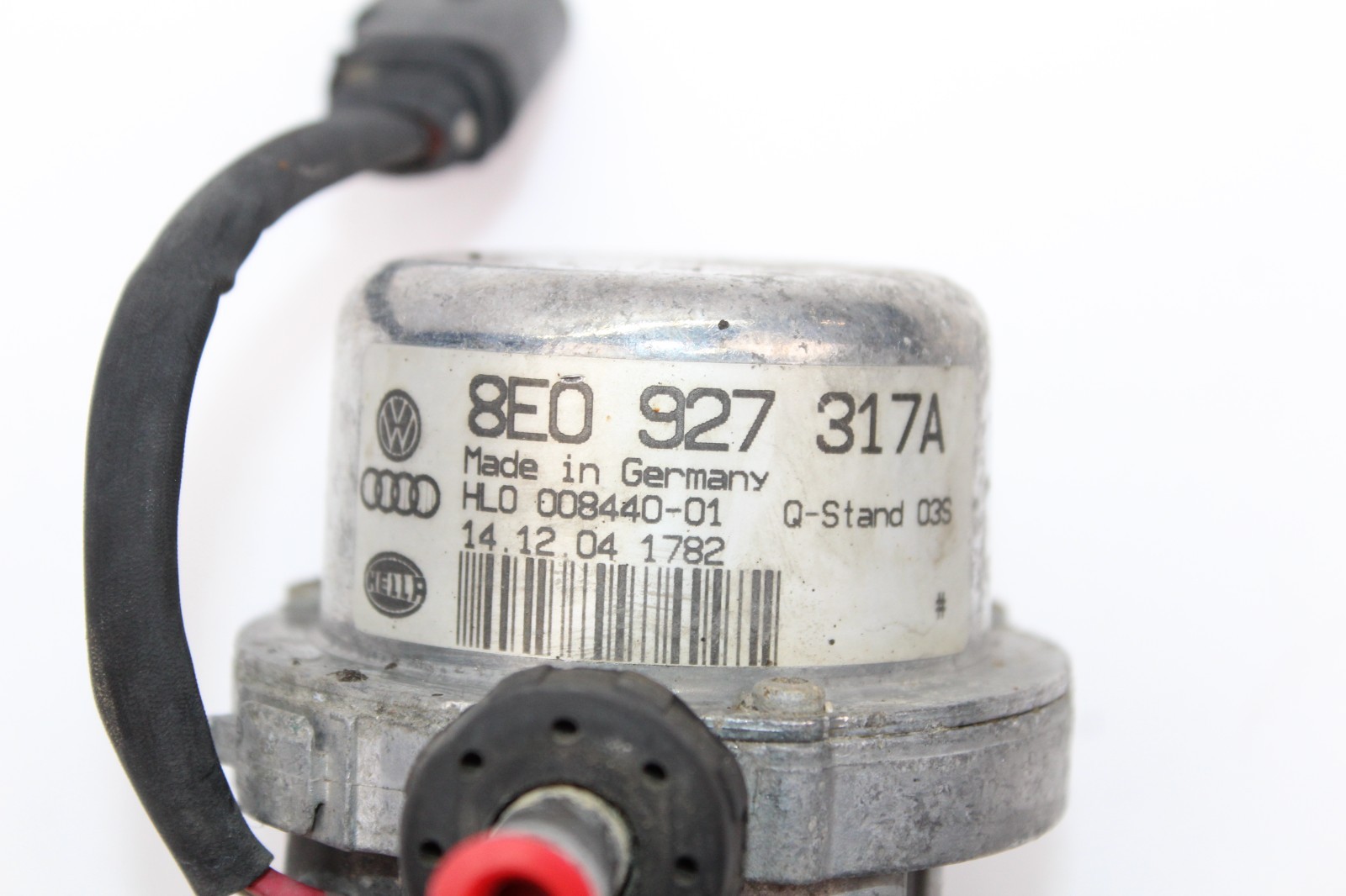 2003-2005 Bentley Continental GT Brake Booster Vacuum Pump OEM