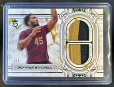 2023-24 Topps Royalty Donovan Mitchell Regalia Jersey Green #/5
