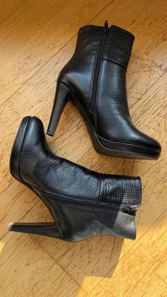 bottines Minelli cuir noir effet lézard, comme neuves - Photo 2/3