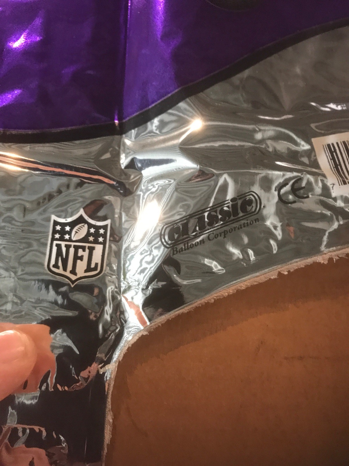 Lot Of 12 Minnesota Vikings 26&rdquo; helmet Shaped Party Mylar Foil Balloon