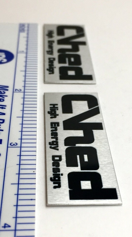 Emblema Distintivo In Alluminio Per Griglia Altoparlante Cerwin Vega Modelli At 8