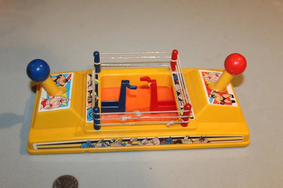 DE COLECCIÓN RARO M.U.S.C.L.E. Figura de acción Mattel Muscle Men WRESTLING RING ARENA 1985 Foto 3 de 4