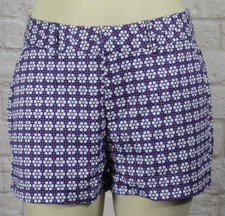 NWT Womens GAP City 3 Inch Khaki Short Cotton Blend Geo Dot Floral - 865190
