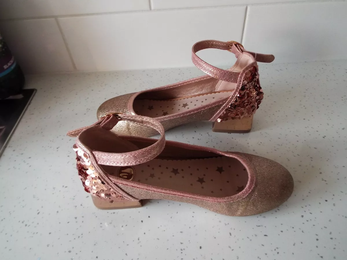 Gold low hotsell heel shoes uk