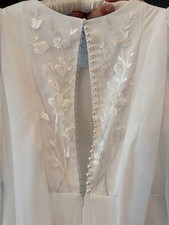 White Chiffon V-Neck Long Sleeve A-Line Full-Length Wedding Dress Button Back