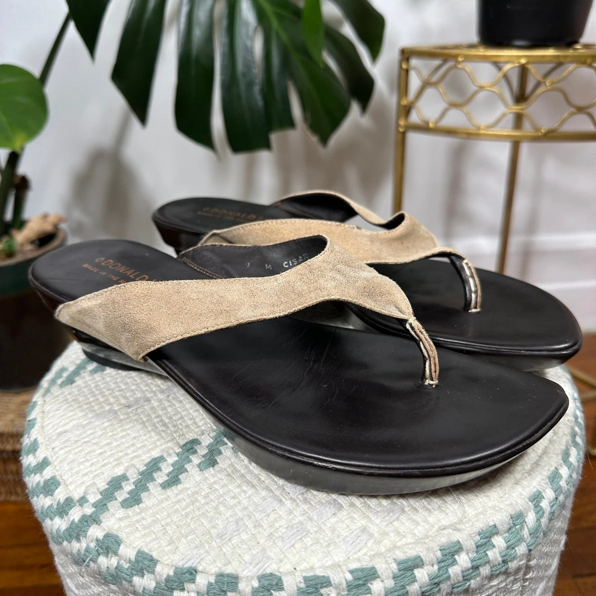 Donald J Pliner Shoes for Women for sale | eBay display picture 1