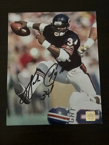 Walter Payton Autograph “BEARS” Signed 8x10 Photo. HOF. With COA