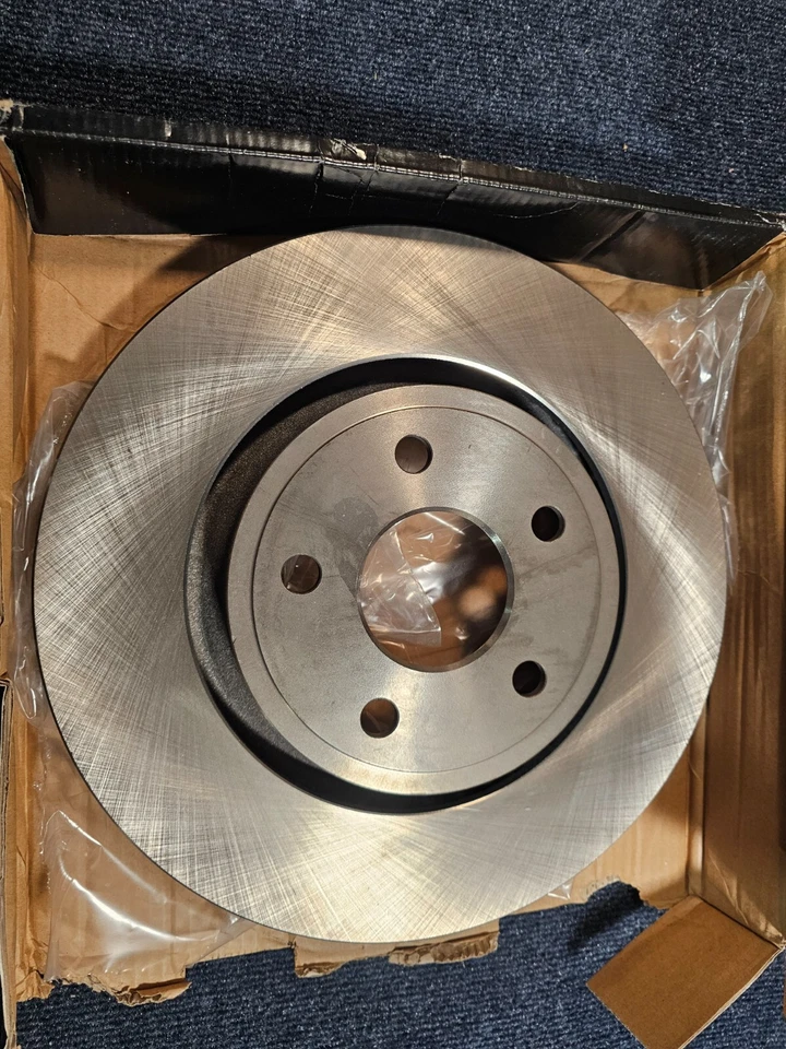 Передний первоклассный вентилируемый дисковый тормозной ротор Friction Master R1399 - Изображение 2 из 4