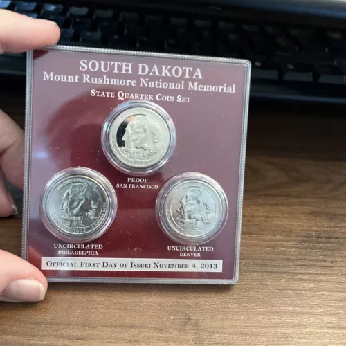 2013 SOUTH DAKOTA MOUNT RUSHMORE NATIONAL MEMORIAL STATE QUARTER COIN SET