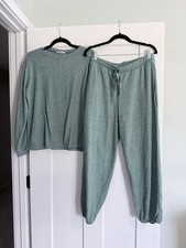 Zenana Small 2-Piece Solid Green Knit Lounge Set