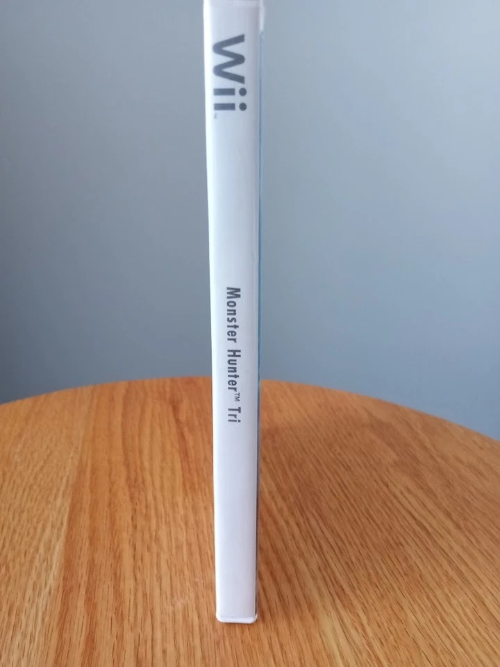 Monster Hunter 3 Tri ( Nintendo Wii, 2010) Complete w/ Manual CIB - Capcom - Image 4 of 4