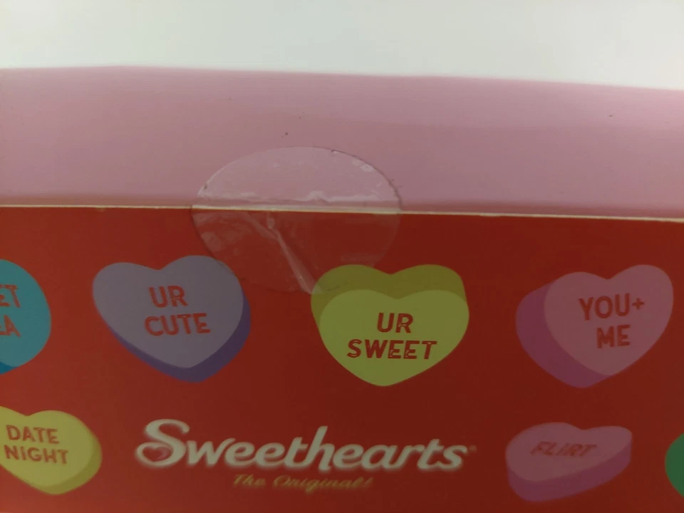 Sweethearts 3 Pack Scented Votive Candle Set Valentines Day New In Box - Image 4 of 4