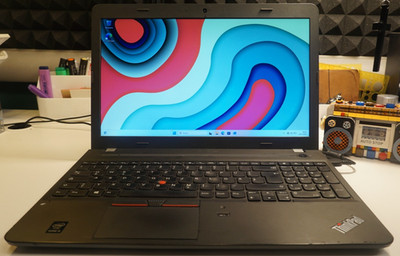 Lenovo ThinkPad E550 | i5-5200U | 8GB RAM | 256GB SSD | Win 11 Pro + Office 2024