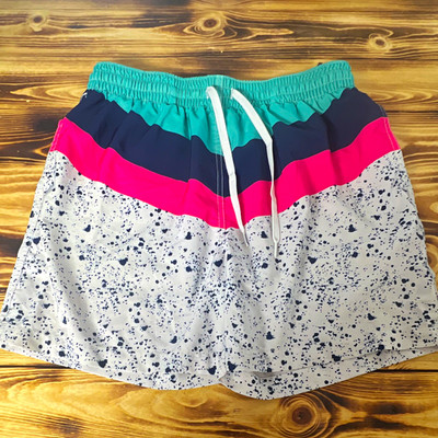 Chubbies Men's Swim Trunks L 5.5'' Inseam Splatter Drawstring Pockets Lined