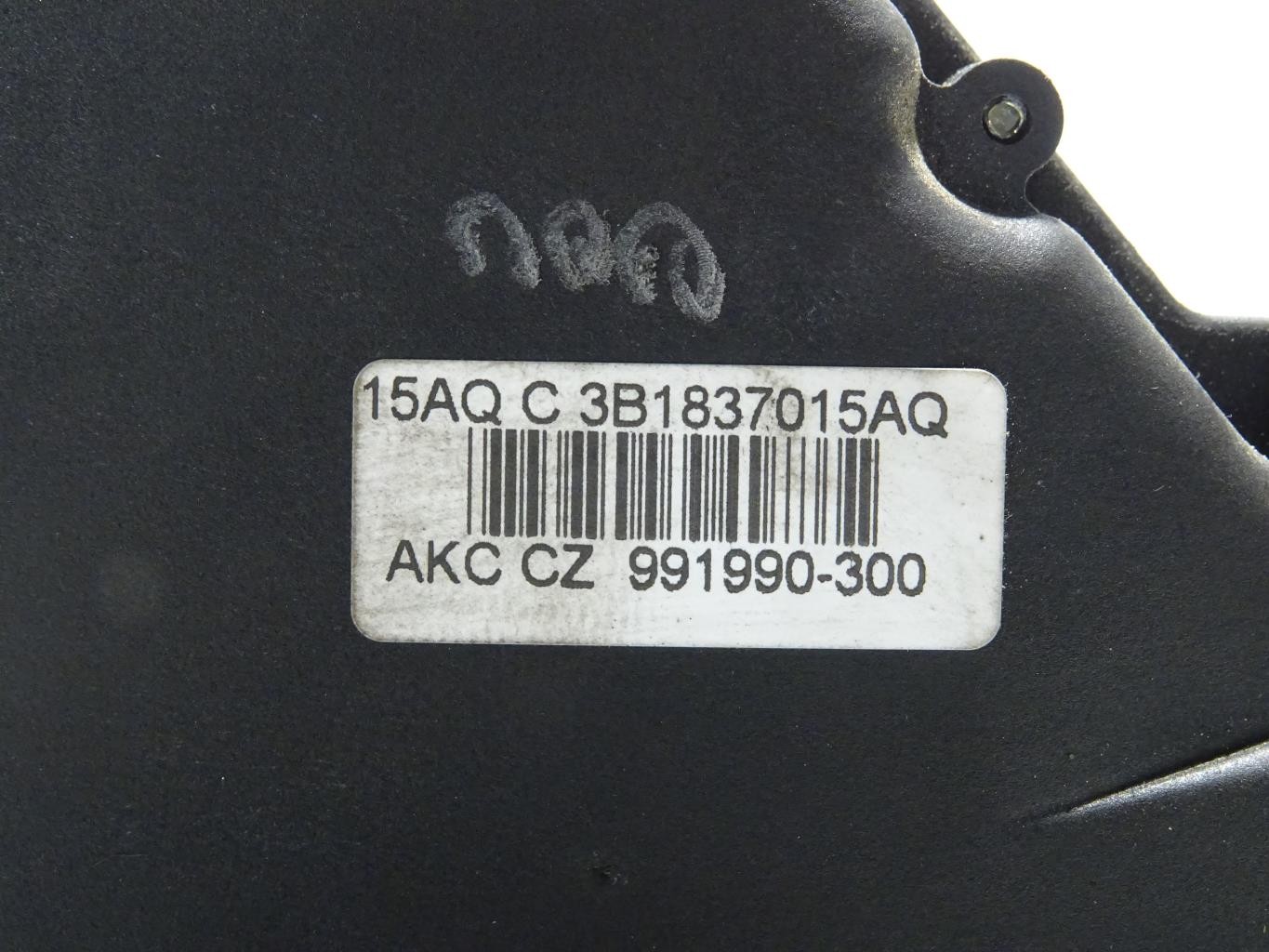 DOOR LOCK LEFT FRONT VW Transporter T5 Van 2.0 TDI DRF 4Motion (CAAC) 7E1837015A thumbnail 2