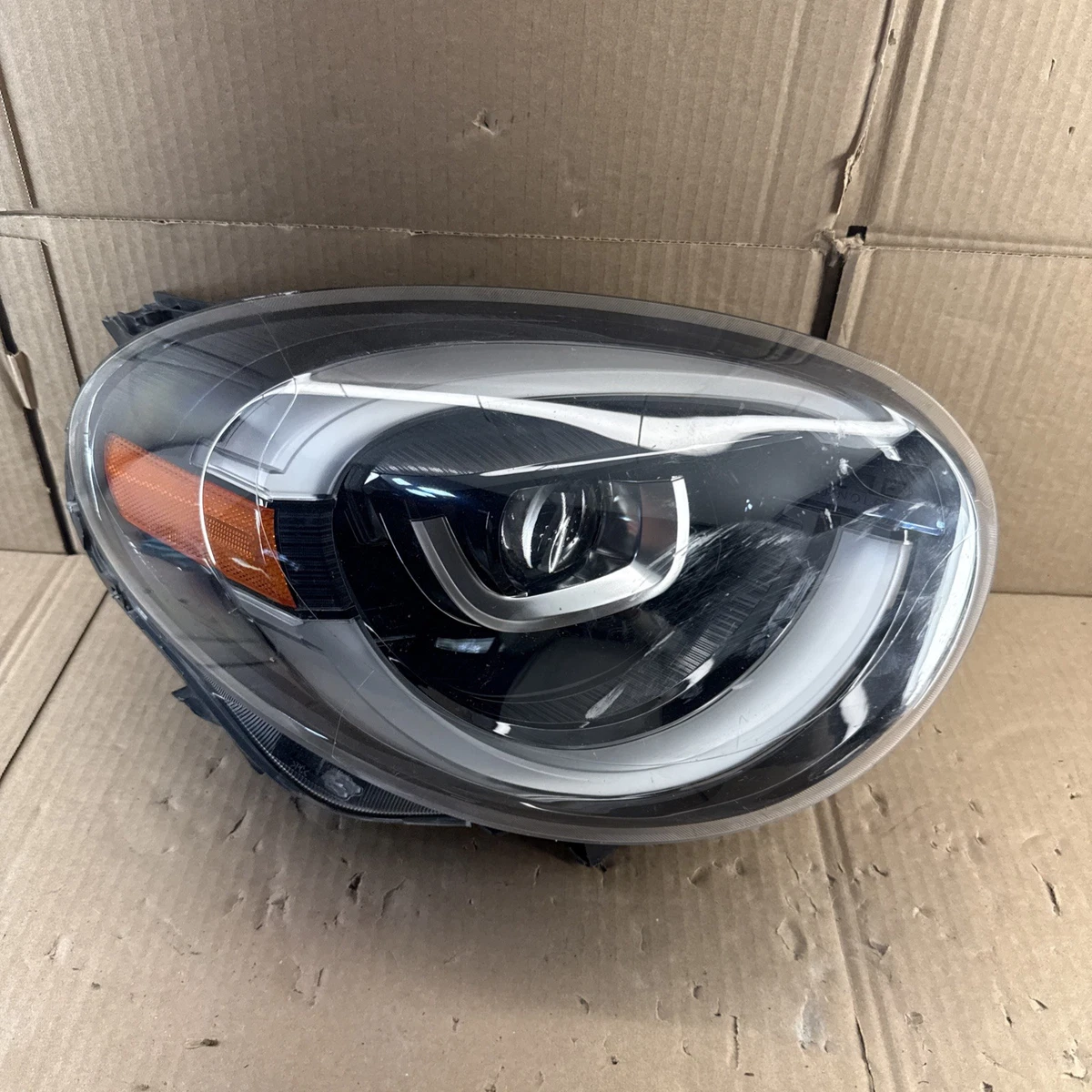 Mini MINI Front Indicator & Side Lamp - Drivers Side (RH) - Clear lens Mini MINI Front Indicator & Side Lamp - Drivers Side (RH) - Clear lens