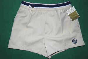 pantaloncini tennis uomo anni 80