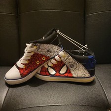 Disney Spiderman Kids Sz 1 High Tops