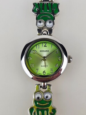 Silver and Green Google Eyes Frog Link Watch Kessaris Green Sunburst Googly Eye Frog Green Silver Tones  main image 2