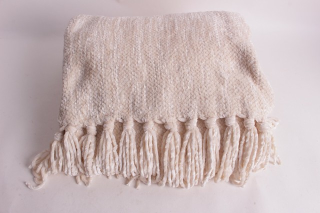 Pottery Barn Chenille Knit Sherpa Blanket 90x96 Ivory For Sale