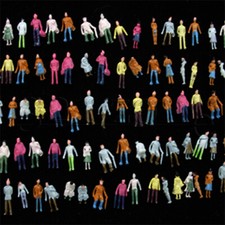 100 pcs. painted N Scale Model Figures standing 1:160 & 1:150 scaled small model