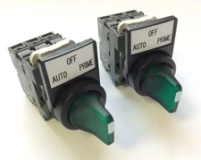 Lot of 2 ABB LED Illuminated Selector Switch 3-Pos Maintained/Momentary, Green