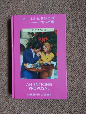 An Enticing Proposal - Meredith Webber - Mills & Boon Romance HARDBACK Book NEW