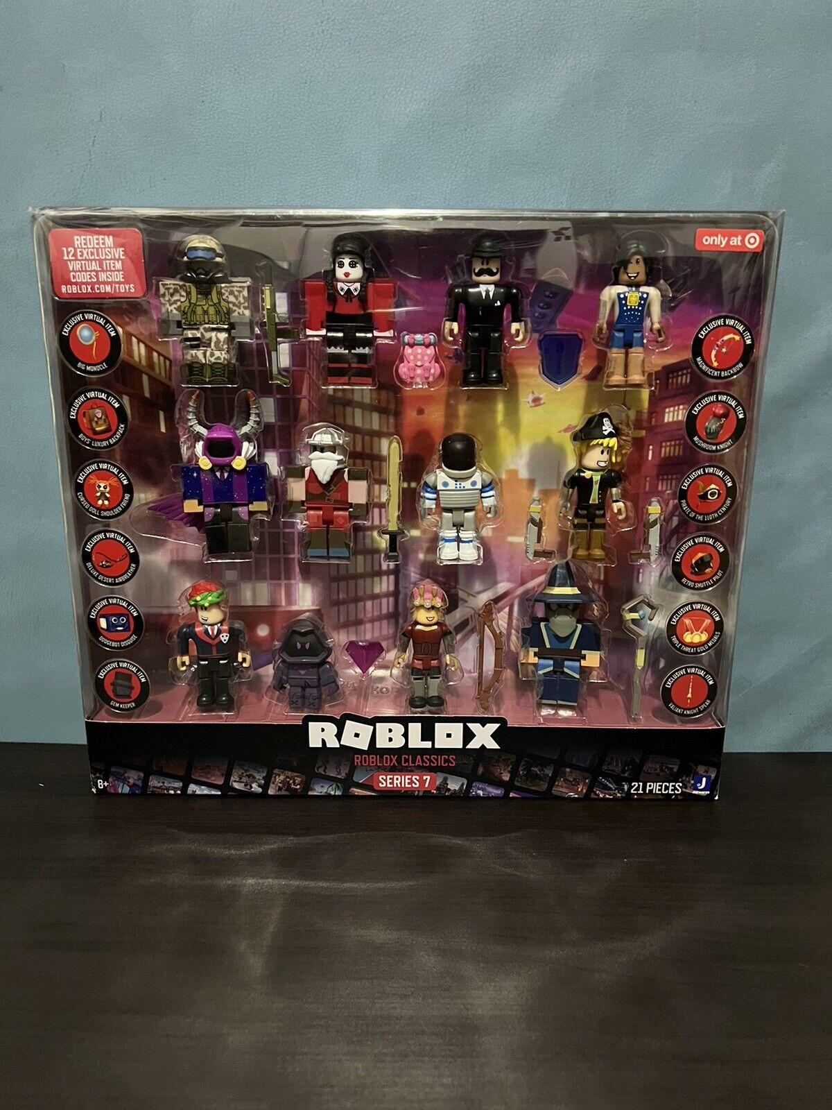 Series 7 Roblox Classics Action Figure 21 pieces