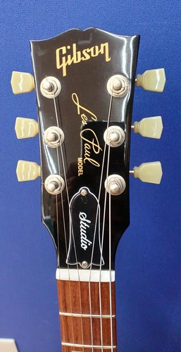 Gibson Les Paul Studio Left-Handed Cherry Made in USA 2009 Electric Guitar - Picture 3 of 9