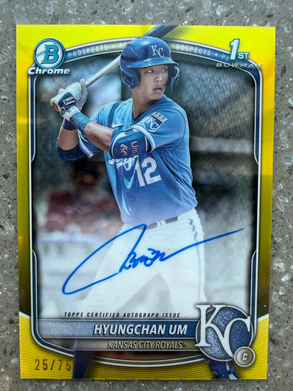 2025 Bowman Chrome Prospect Yellow Refractor 25/75 Hyungchan Um #CPA-HU Auto