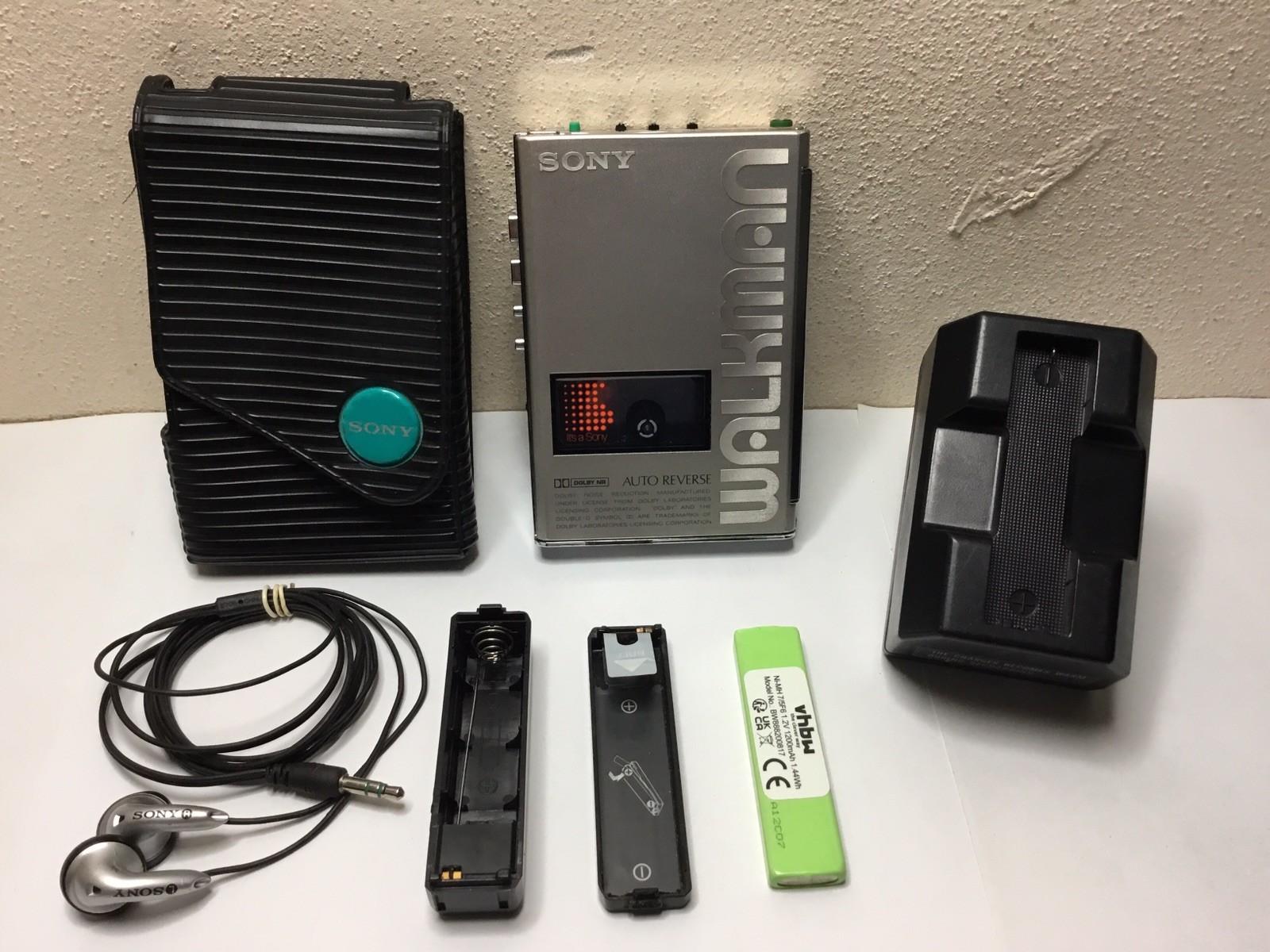 sony walkman wm-103