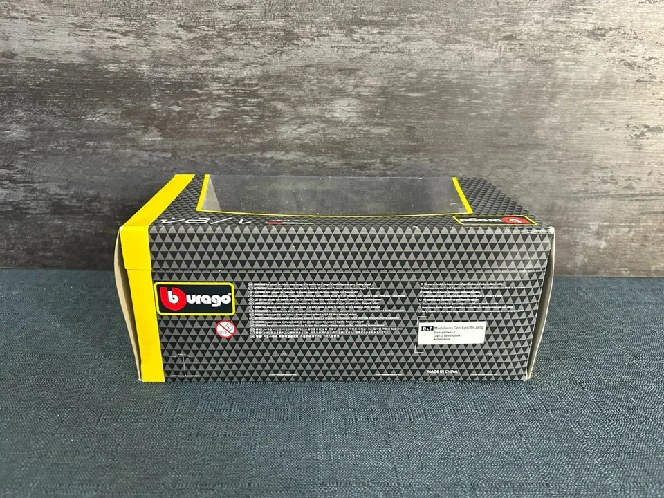 VW VOLKSWAGEN SCIROCCO MKIII Scala 1/24 BBURAGO Burago modello METALLO DIE CAST - Immagine 3 di 4