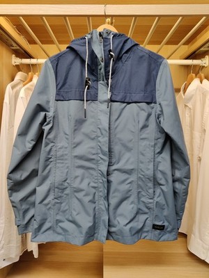 FORCLAZ RAIN COAT SMALL BLUE WOMENS HIKING JACKET DECATHLON ZIP UP HOODED