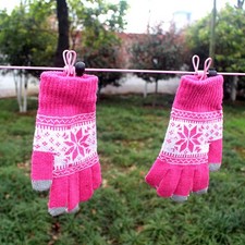 Travel Outdoor Clothesline Pink with Reusable Clips Windproof and Anti Slip