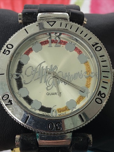 Apple Bottoms Quartz Watch