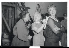 Edna Ferber Signing off for Stars 1955 Photo - Hollywood: Author-Graph. It's usu