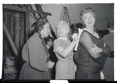 Edna Ferber Signing off for Stars 1955 Photo - Hollywood: Author-Graph. It's usu