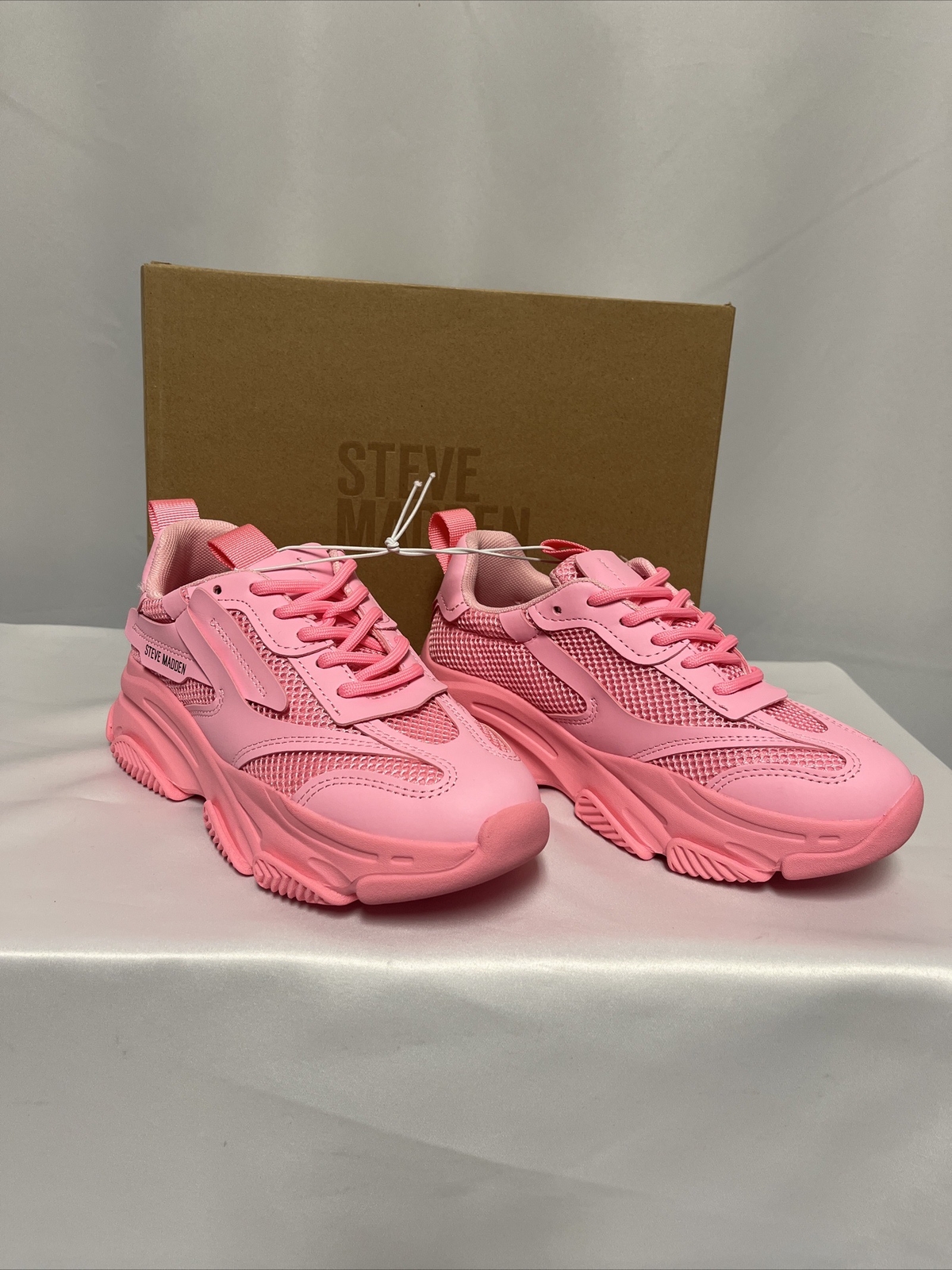 Steve Madden Big Girls Jpossession Sneakers, Size 3M