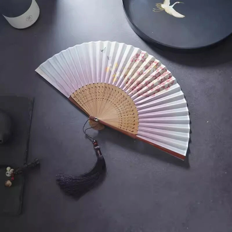  Ventilador dobrável 6 polegadas haste de bambu flor borboleta dança ventilador de mão vintage chique - Imagem 3 de 4