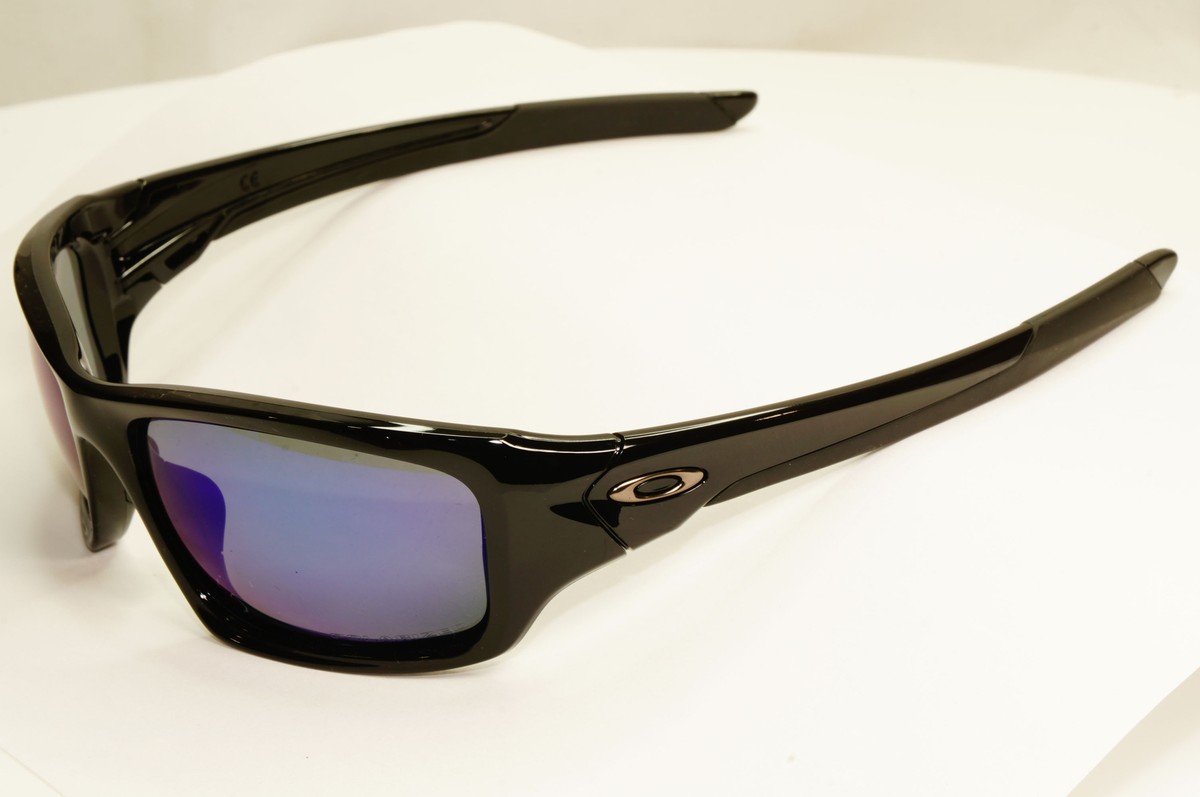 Oakley Valve Polarised Sunglasses Black Deep Blue Mirror Wrap OO