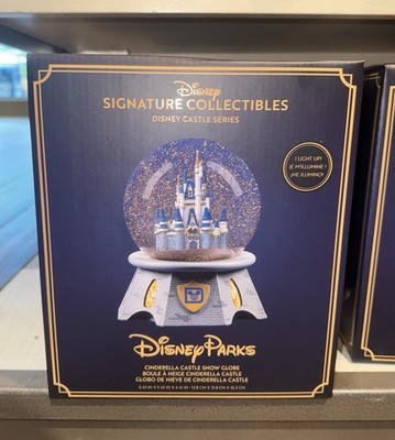 2026 Disney Parks Signature Collectibles Cinderella Castle Light