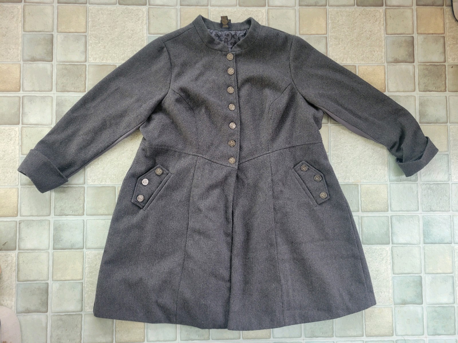 Torrid Outlander Claire Button Down Gray Coat Siz… - image 6