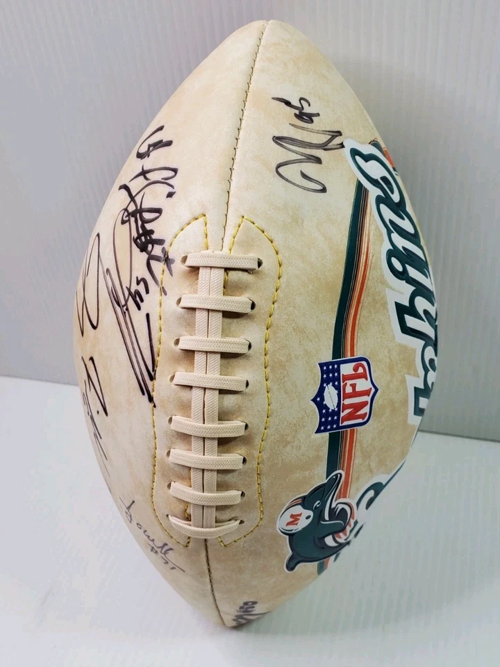 Miami Dolphins NFL  Limited Edition Jay Fiedler & 6  Autographed  Football - Imagem 2 de 4