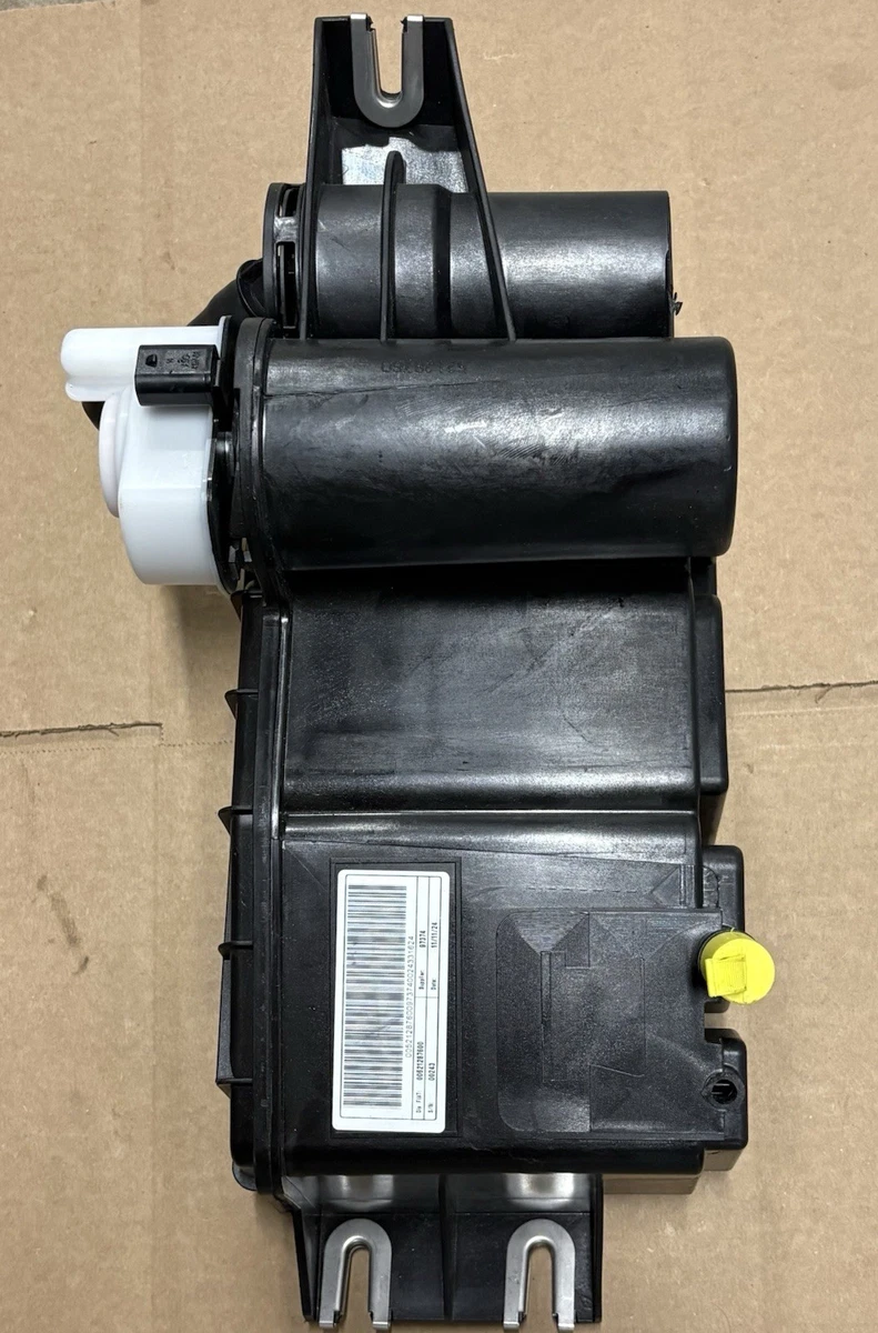 Mopar Stant D866 MIO-5773 Evaporator Canister 00521287600 photo 1