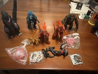 Godzilla Figure Lot Of 10 Some Large And Small