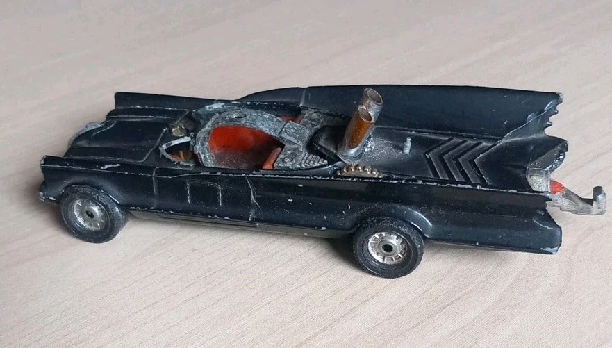 Modellino BATMOBILE Corgi Toys Vintage. Made In Great Britain.  Cm 13,5 X Cm 5 - Immagine 4 di 4